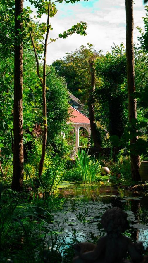Villa Wonderland Pieterburen Esterno foto